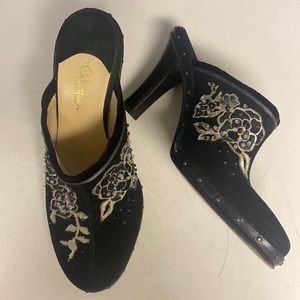COLE HAAN Black Embroidered Suede Heel Mule Shoes Size 8B